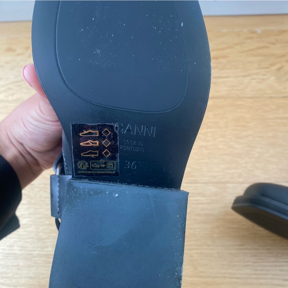 NEW GANNI Black Low Cut Biker Chelsea Boots Size 6 - Picture 4 of 10